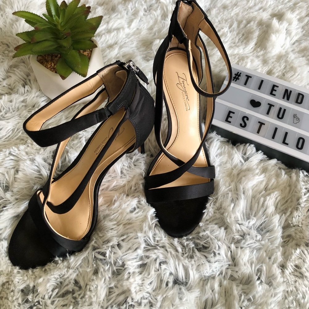 Vince Camuto